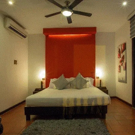 Hotel Torre Del Reloj