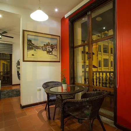 Torre Del Reloj Hotel